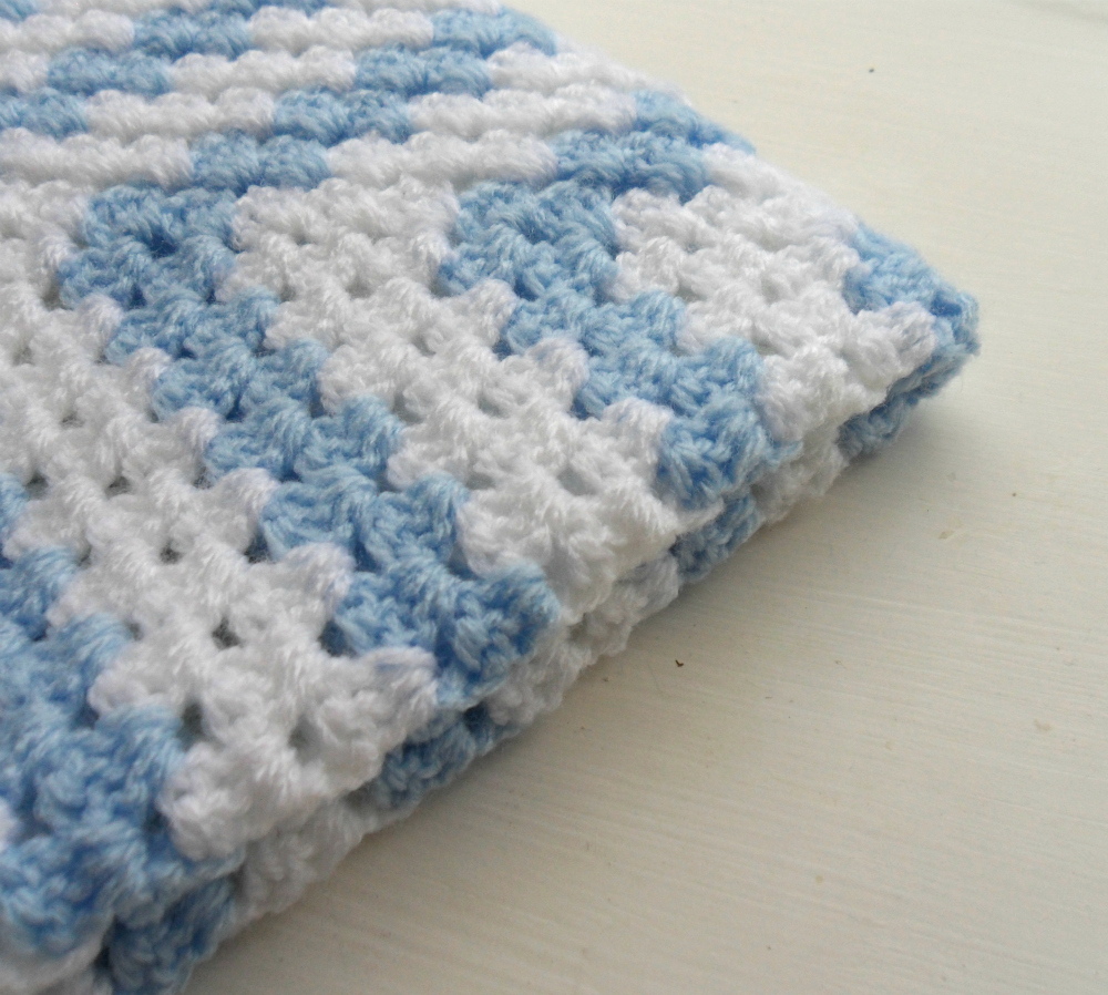 Crochet Granny Square Baby Blanket Blue White on Luulla